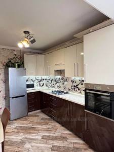 Buy an apartment, Khmelnickogo-B-vul, Lviv, Shevchenkivskiy district, id 4897219