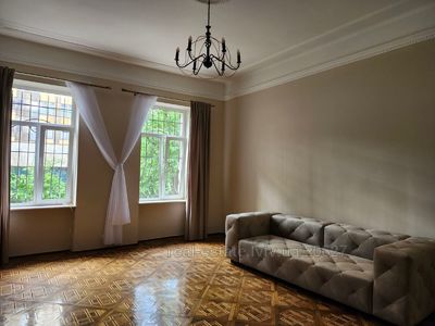 Rent an apartment, Austrian luxury, Novakivskogo-O-vul, Lviv, Galickiy district, id 4817809