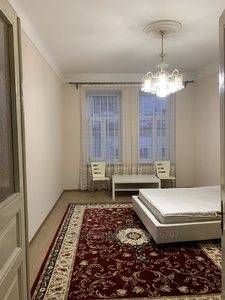 Rent an apartment, Building of the old city, Khmelnickogo-B-vul, Lviv, Shevchenkivskiy district, id 4977674