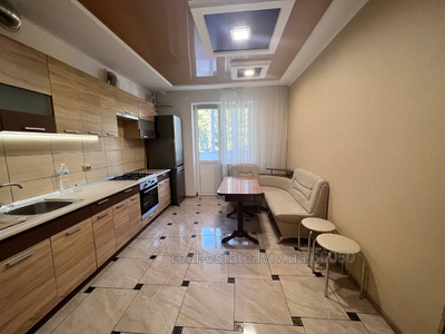 Rent an apartment, Balzaka-O-vul, Lviv, Shevchenkivskiy district, id 4777079