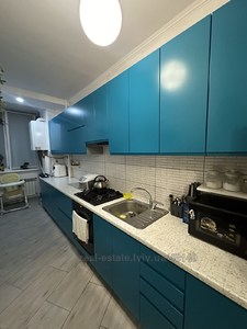 Buy an apartment, Velichkovskogo-I-vul, Lviv, Shevchenkivskiy district, id 4838107