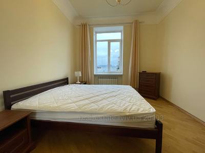Rent an apartment, Austrian luxury, Tarnavskogo-M-gen-vul, Lviv, Lichakivskiy district, id 4408229