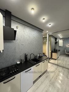 Rent an apartment, Mickevicha-A-pl, Lviv, Galickiy district, id 5125338