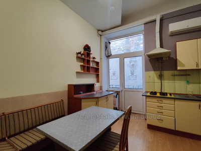 Buy an apartment, Austrian, Levickogo-K-vul, Lviv, Galickiy district, id 4664879