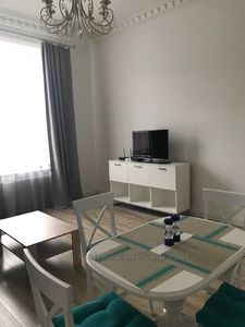 Rent an apartment, Austrian luxury, Shevchenka-T-prosp, Lviv, Galickiy district, id 4733209