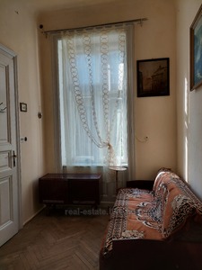 Rent an apartment, Austrian, Gercena-O-vul, Lviv, Galickiy district, id 4720039
