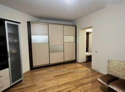 Buy an apartment, Plugova-vul, Lviv, Shevchenkivskiy district, id 4489094