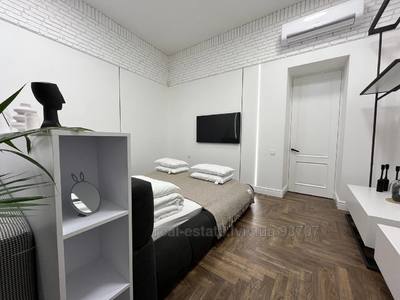 Rent an apartment, Austrian luxury, Sichovikh-Strilciv-vul, 12, Lviv, Galickiy district, id 5149111