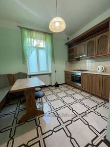 Rent an apartment, Austrian, Vitovskogo-D-vul, Lviv, Galickiy district, id 4657366