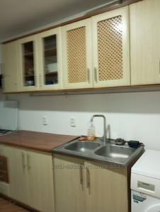 Rent an apartment, Polish, Knyazya-Yaroslava-Osmomisla-pl, Lviv, Galickiy district, id 3984767