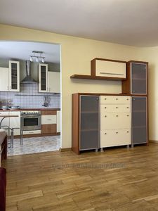 Rent an apartment, Lipi-Yu-vul, 37, Lviv, Galickiy district, id 4626126