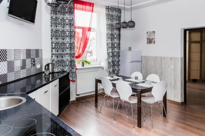 Rent an apartment, Austrian, Vinnichenka-V-vul, Lviv, Galickiy district, id 4732084