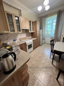 Rent an apartment, Polish suite, Chuprinki-T-gen-vul, Lviv, Frankivskiy district, id 4668374