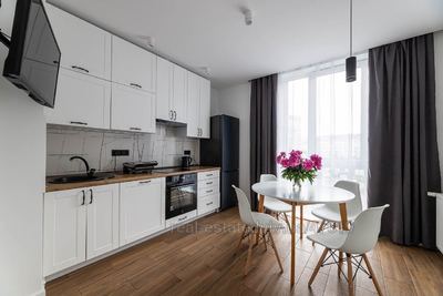 Buy an apartment, Chornovola-V-prosp, Lviv, Shevchenkivskiy district, id 4680416