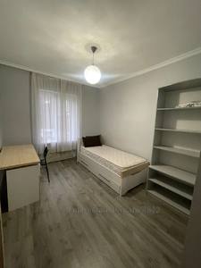 Rent an apartment, Building of the old city, Shevchenka-T-vul, Lviv, Shevchenkivskiy district, id 4840478