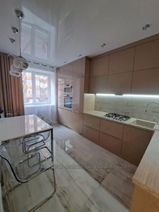 Rent an apartment, Pulyuya-I-vul, Lviv, Frankivskiy district, id 4622075