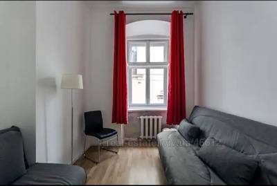 Rent an apartment, Building of the old city, Lesi-Ukrayinki-vul, Lviv, Galickiy district, id 4716017
