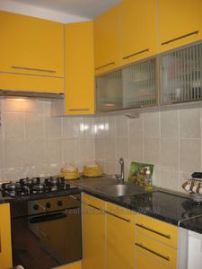 Rent an apartment, Lipinskogo-V-vul, Lviv, Shevchenkivskiy district, id 4696580
