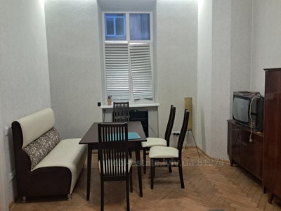 Rent an apartment, Polish, Kulisha-P-vul, Lviv, Shevchenkivskiy district, id 4994745