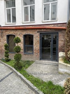 Commercial real estate for rent, Storefront, Chaykovskogo-P-vul, Lviv, Galickiy district, id 4721034