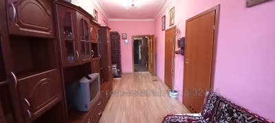 Buy an apartment, Rinok-pl, Lviv, Galickiy district, id 4682023