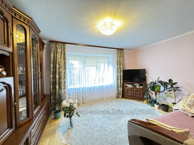 Buy an apartment, Hruschovka, Khvilovogo-M-vul, Lviv, Shevchenkivskiy district, id 4907365