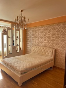 Rent an apartment, Khmelnickogo-B-vul, Lviv, Shevchenkivskiy district, id 4996636