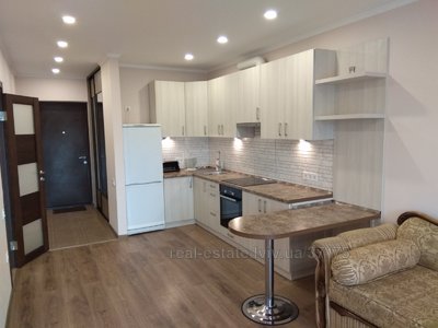 Rent an apartment, Lipinskogo-V-vul, Lviv, Shevchenkivskiy district, id 5045111