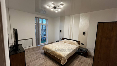 Buy an apartment, Stalinka, Geroyiv-UPA-vul, Lviv, Frankivskiy district, id 4645955
