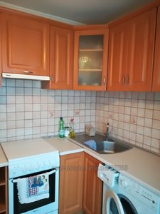 Rent an apartment, Pulyuya-I-vul, Lviv, Frankivskiy district, id 4723255