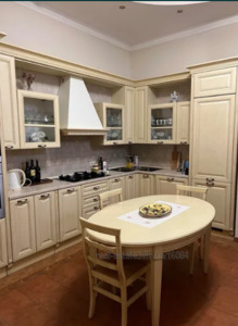 Rent an apartment, Austrian luxury, Novakivskogo-O-vul, Lviv, Galickiy district, id 4734618