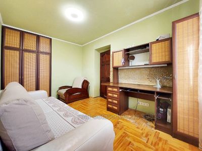 Rent an apartment, Hruschovka, Varshavska-vul, Lviv, Shevchenkivskiy district, id 4718457