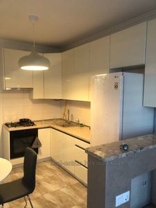 Rent an apartment, Shevchenka-T-vul, 60, Lviv, Galickiy district, id 4766973