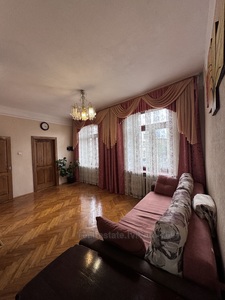 Rent an apartment, Stalinka, Chornovola-V-prosp, Lviv, Galickiy district, id 4717065