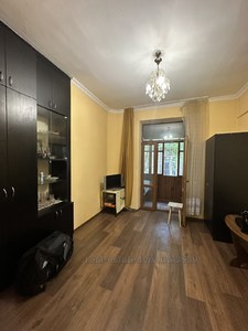 Buy an apartment, Austrian, Tarnavskogo-M-gen-vul, Lviv, Lichakivskiy district, id 4878091