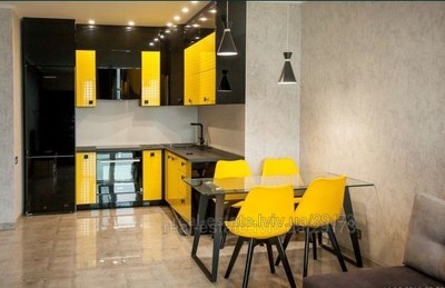 Rent an apartment, Lipinskogo-V-vul, Lviv, Shevchenkivskiy district, id 4890889