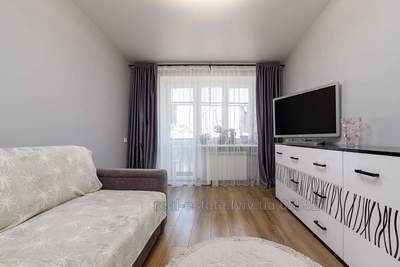 Buy an apartment, Okruzhna-vul, Lviv, Frankivskiy district, id 4676026