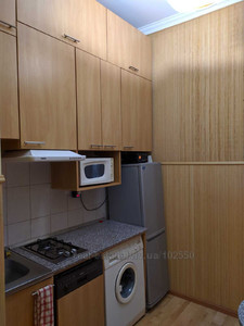 Rent an apartment, Building of the old city, Krekhivska-vul, 8, Lviv, Shevchenkivskiy district, id 5062426