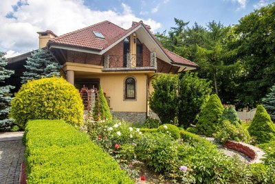 Buy a house, Mansion, Verbova-vulitsya, Bryukhovichi, Lvivska_miskrada district, id 4920617