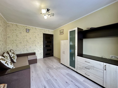 Buy an apartment, Gostinka, Mikolaychuka-I-vul, Lviv, Shevchenkivskiy district, id 5143904