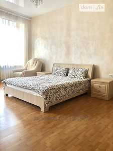 Rent an apartment, Knyazya-Mstislava-Udatnogo-vul, 5, Lviv, Galickiy district, id 5157313