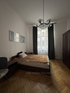 Buy an apartment, Stalinka, Gnatyuka-V-akad-vul, Lviv, Galickiy district, id 4693880