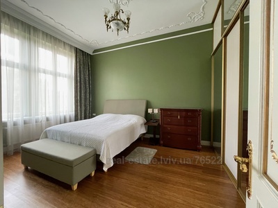 Buy an apartment, Austrian luxury, Knyazya-Romana-vul, Lviv, Galickiy district, id 4789893