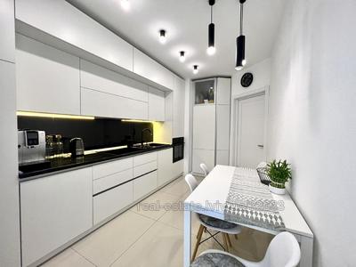 Buy an apartment, Velichkovskogo-I-vul, Lviv, Shevchenkivskiy district, id 4692532