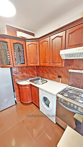 Rent an apartment, Czekh, Lipova-Aleya-vul, Lviv, Sikhivskiy district, id 4811992