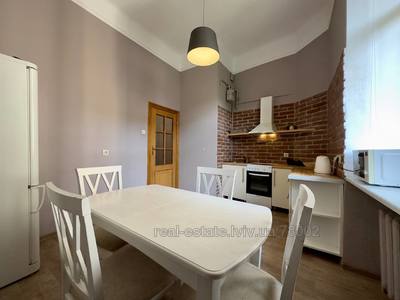 Rent an apartment, Austrian luxury, Vitovskogo-D-vul, Lviv, Galickiy district, id 5036394