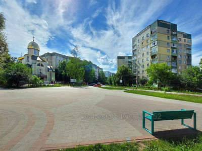 Rent an apartment, Czekh, Chukarina-V-vul, Lviv, Sikhivskiy district, id 4708614