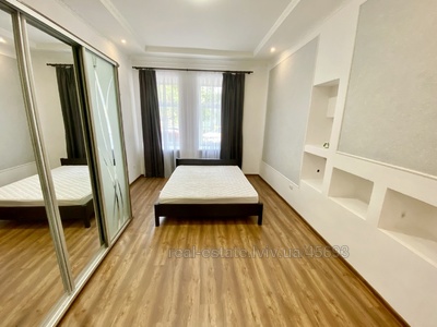 Buy an apartment, Austrian, Kulisha-P-vul, Lviv, Galickiy district, id 4680342