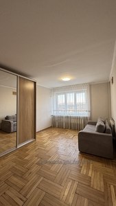 Rent an apartment, Gostinka, Shevchenka-T-vul, Lviv, Shevchenkivskiy district, id 5127776