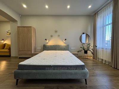 Rent an apartment, Austrian, Shpitalna-vul, Lviv, Galickiy district, id 5023532